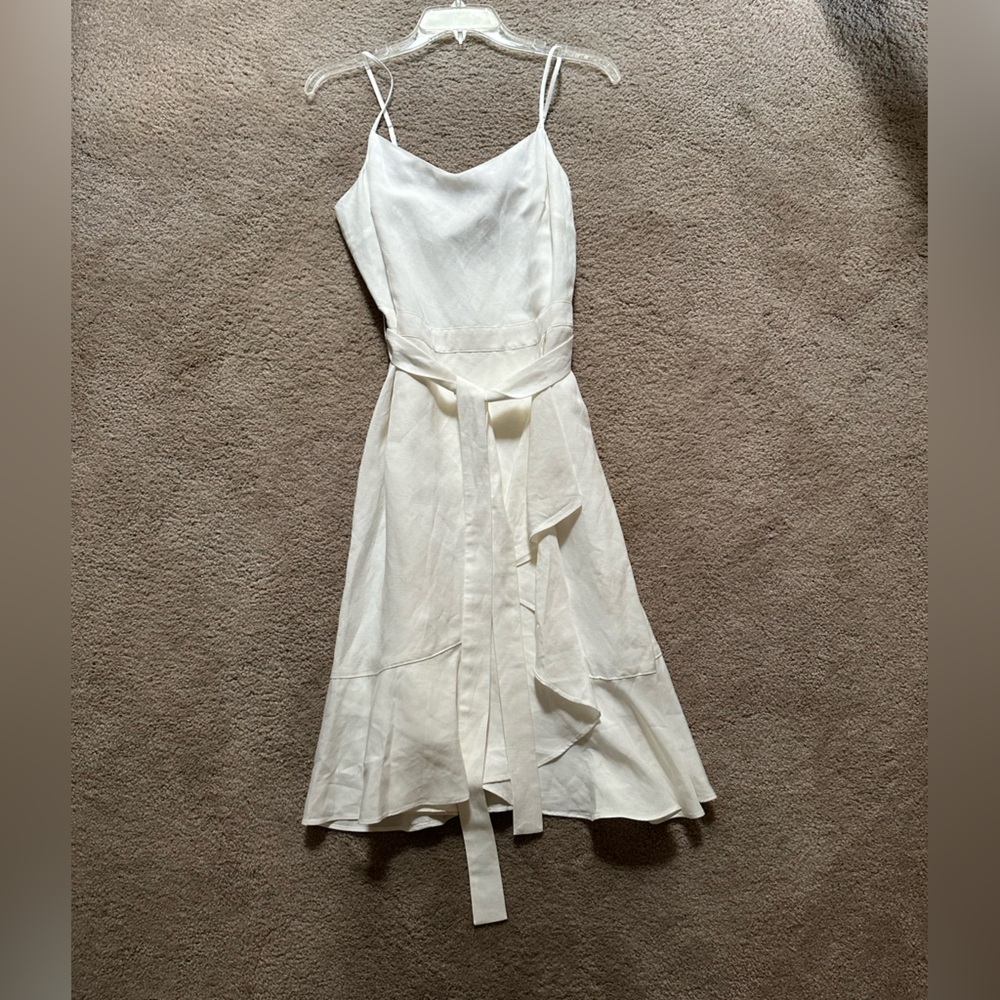 Banana Republic White Linen tie waist Dress - Picture 2 of 10